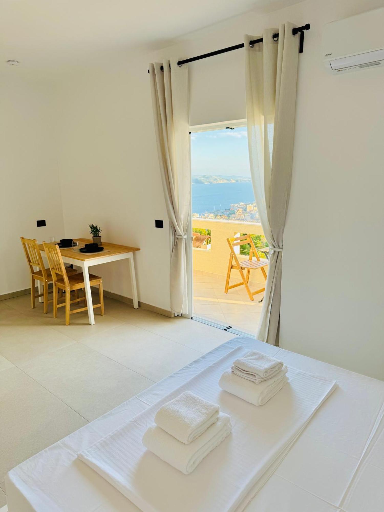 Apartment Aliko - Sea View